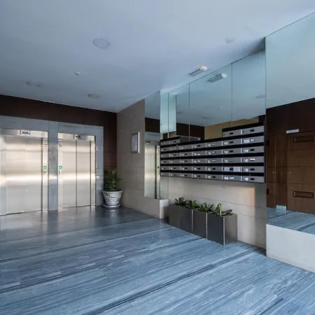 Loft Space - Time In كاديز