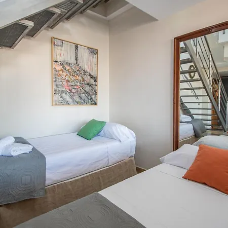 Loft Space - Time In Apartment