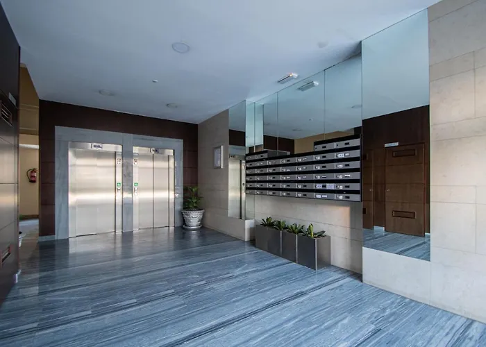 Loft Space - Time In 카디스